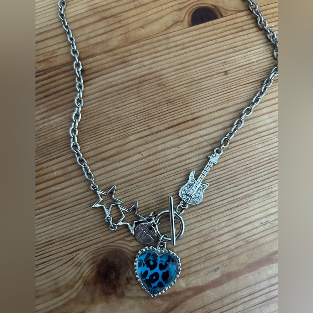 Vintage Y2K Hard Rock Grunge Punk Rocker Star Heart Guitar Charm Chain Necklace